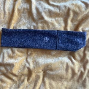 Brand new lulu headband